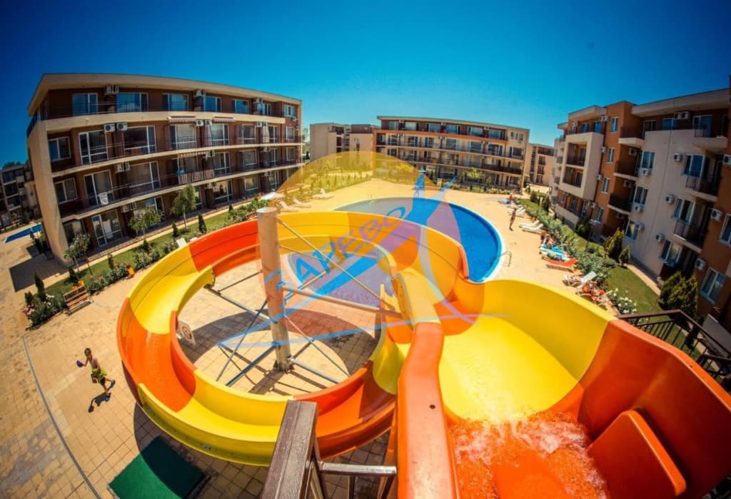  Слънчев бряг, обзаведено студио с гледка басейн, Холидей Форт (Holiday Fort)