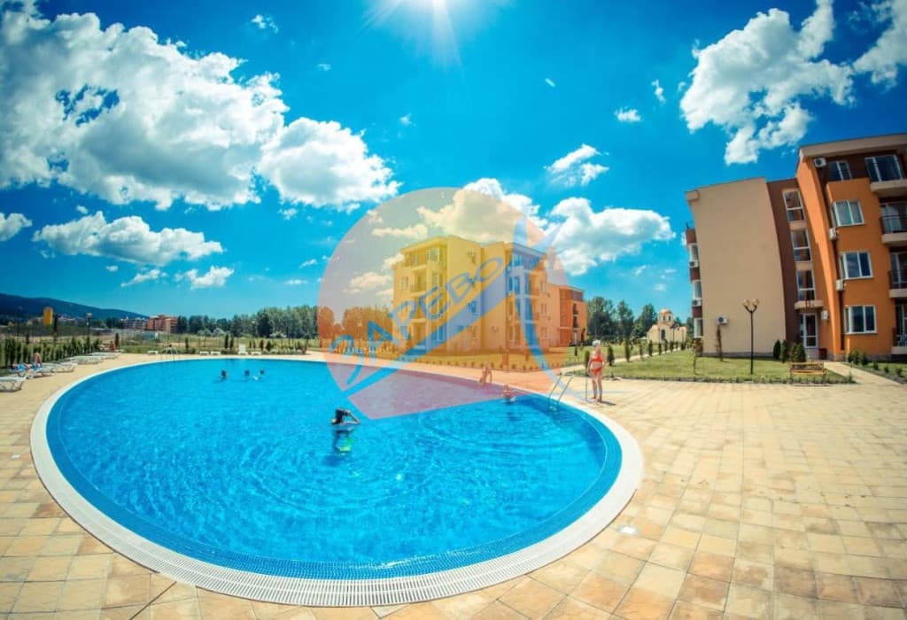  Слънчев бряг, обзаведено студио с гледка басейн, Холидей Форт (Holiday Fort)