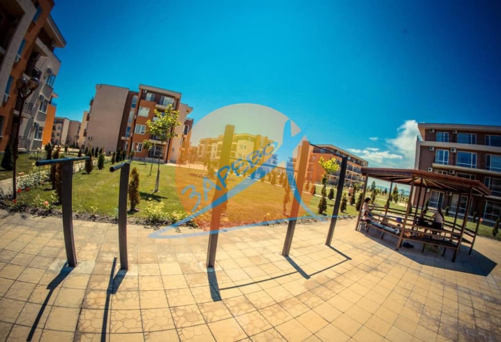  Слънчев бряг, обзаведено студио с гледка басейн, Холидей Форт (Holiday Fort)