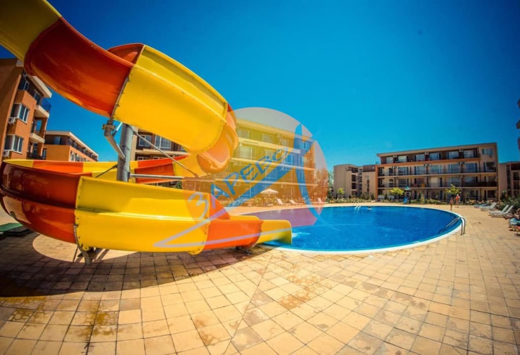  Слънчев бряг, обзаведено студио с гледка басейн, Холидей Форт (Holiday Fort)