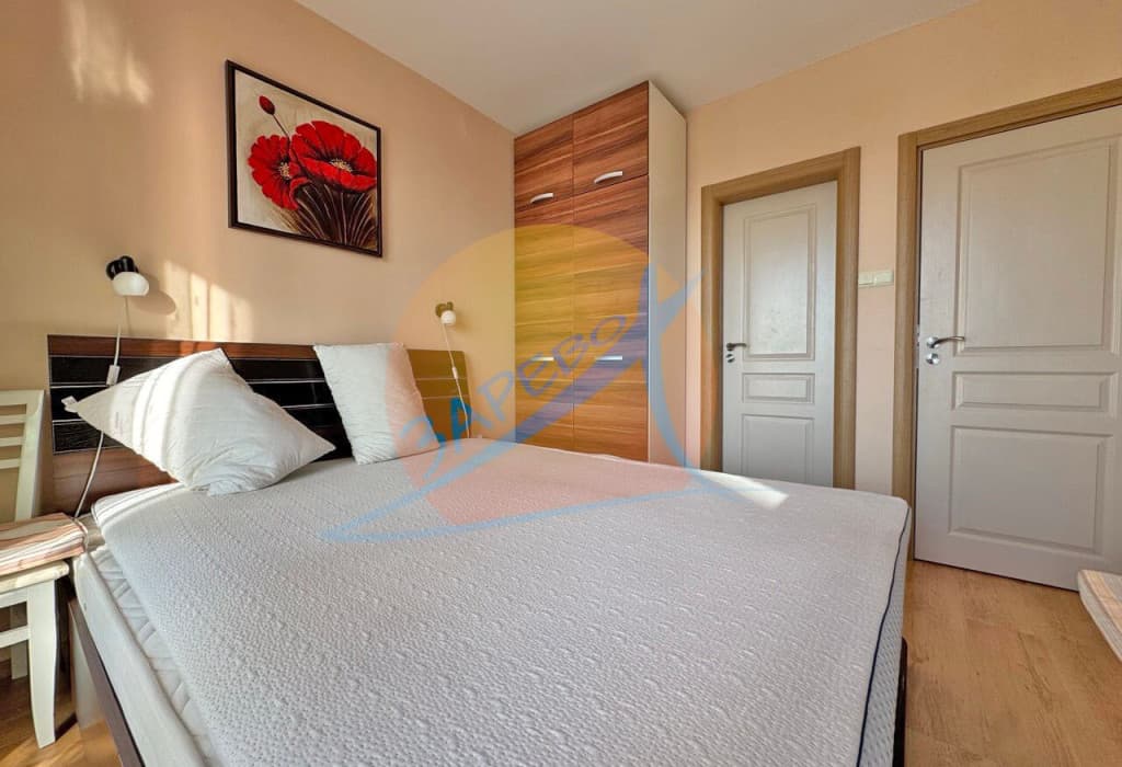 Слънчев бряг, Какао бийч, обзаведен тристаен с гледка басейн, Месембрия Палас (Messembria Palace)