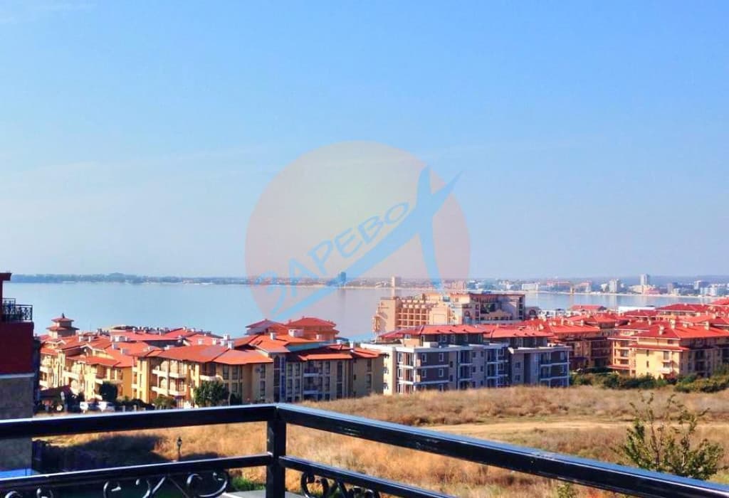 Meллия 7  ( Mellia 7), Свети Влас