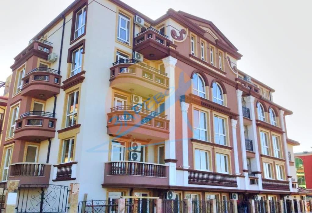 Meллия 7  ( Mellia 7), Свети Влас