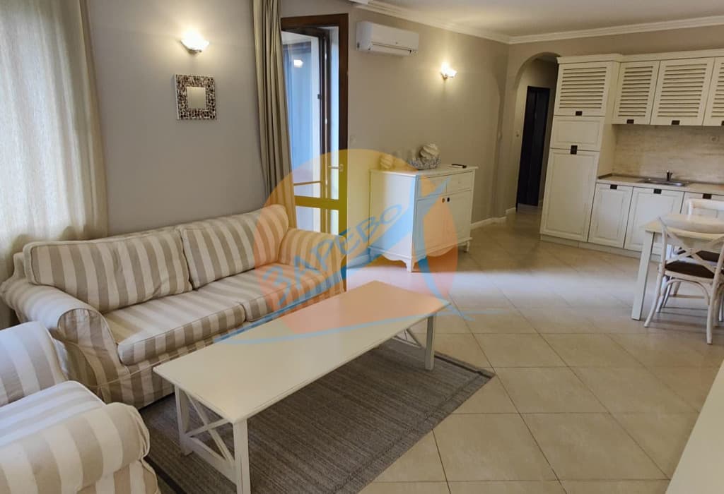 Лозенец,Оазис Бийч Клуб, стилно обзаведен двустаен с гледка парк в Oasis Beach Club, Lozenets