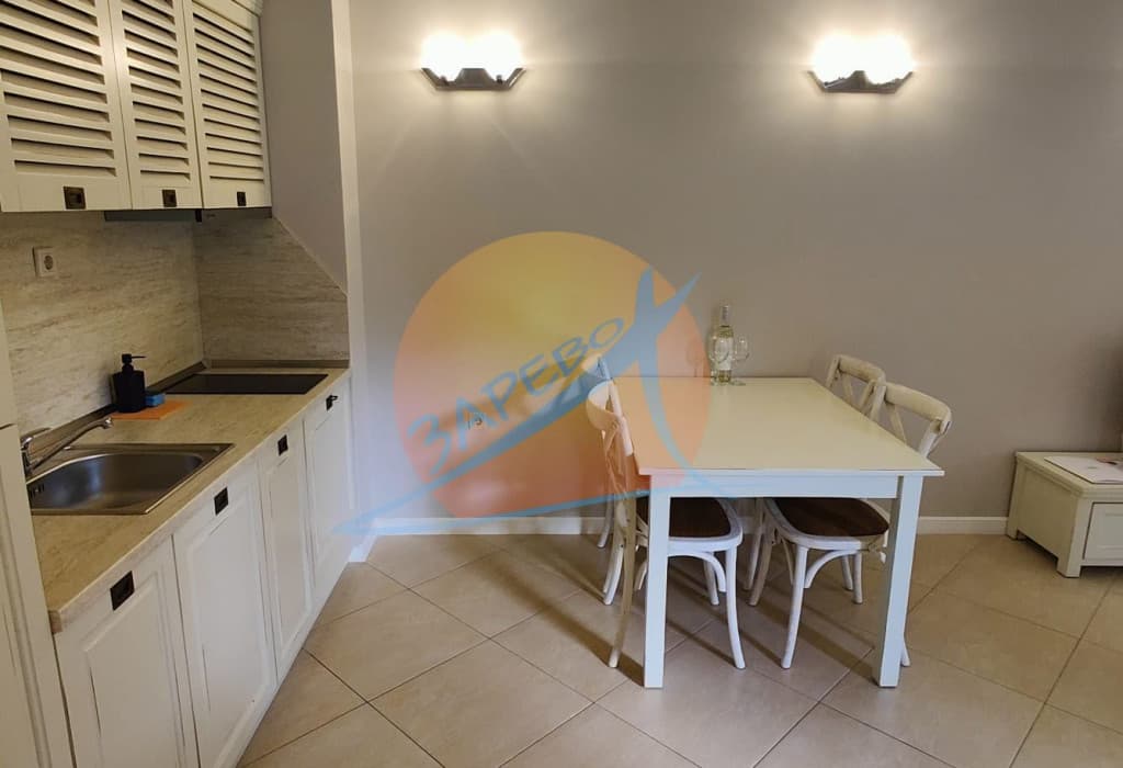 Лозенец,Оазис Бийч Клуб, стилно обзаведен двустаен с гледка парк в Oasis Beach Club, Lozenets