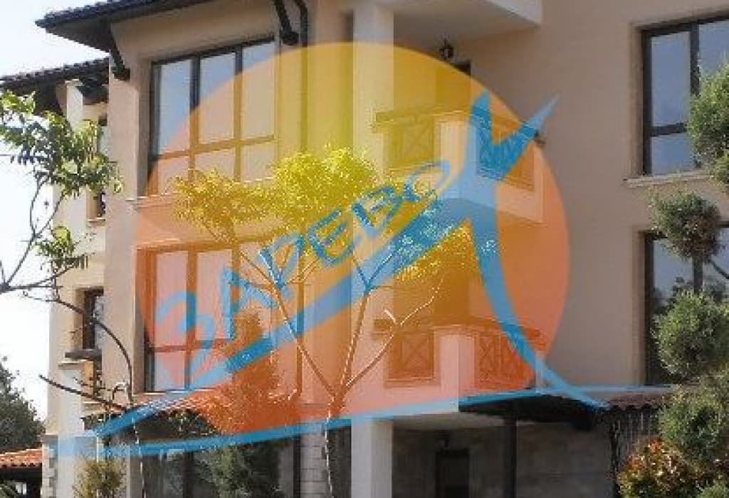 Лозенец, Оазис Бийч Клуб, двустаен обзаведен с гледка градина и море в Oasis Beach Club, Lozenets