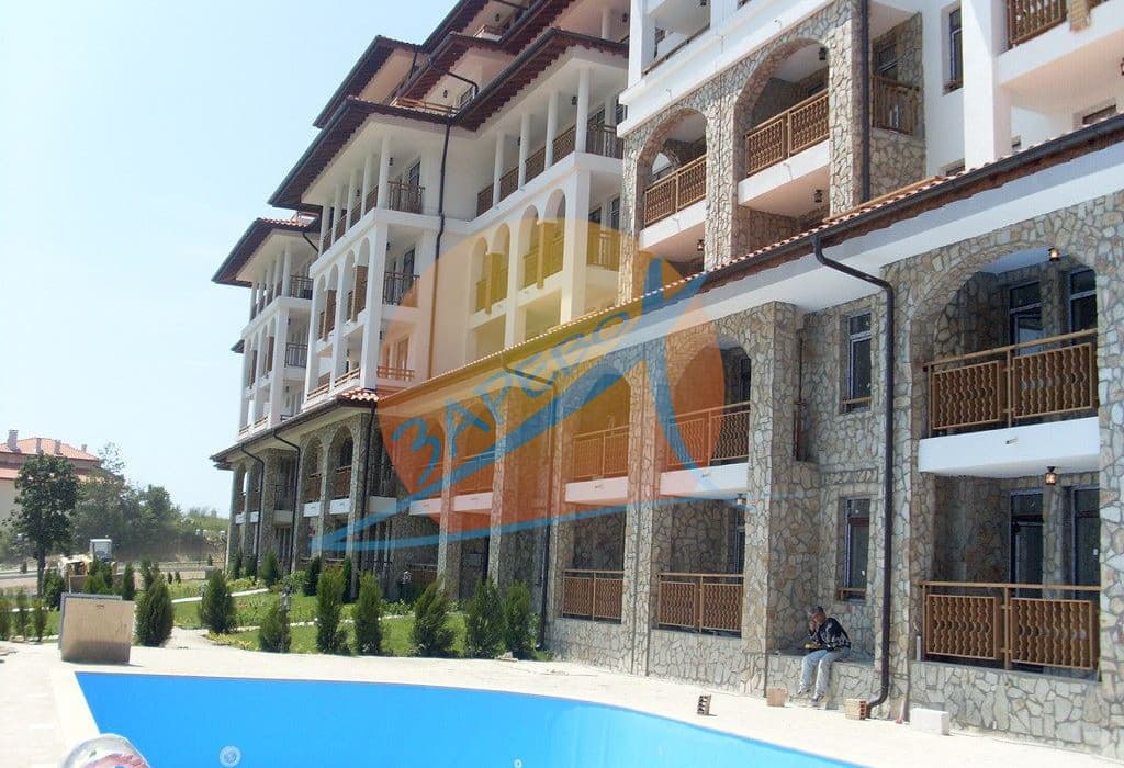 Етъра 3 (Etara 3), Диневи груп, Свети Влас