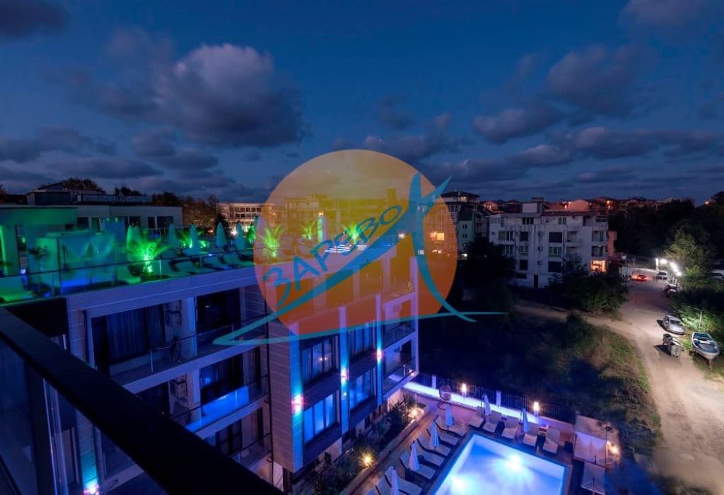 Приморско, първа линия, луксозен двустаен, бутиков комплекс Грийн Парадайс Делукс (Green Paradise Deluxe)