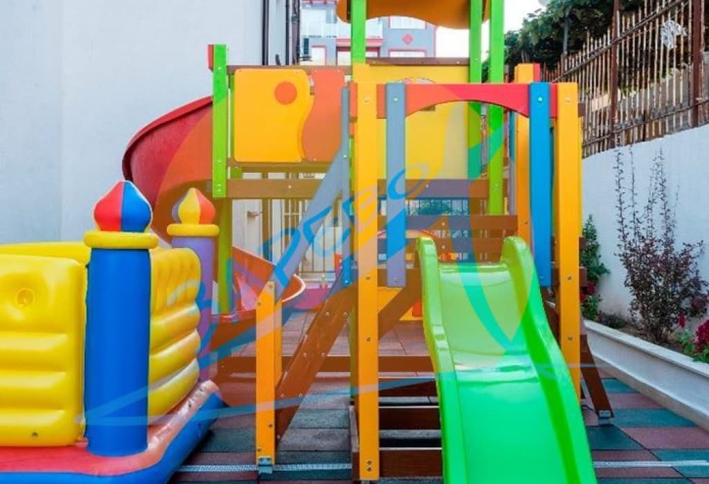 Приморско, първа линия, луксозен двустаен, бутиков комплекс Грийн Парадайс Делукс (Green Paradise Deluxe)