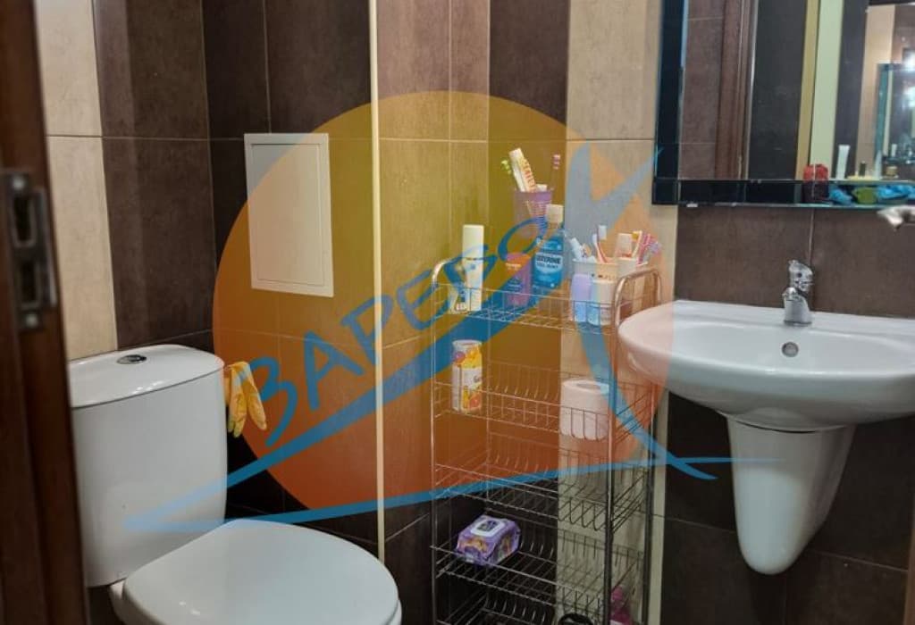 Слънчев бряг, обзаведен двустаен с гледка към басейн, Каскадас 2 (Cascadas 2), бърза сделка!