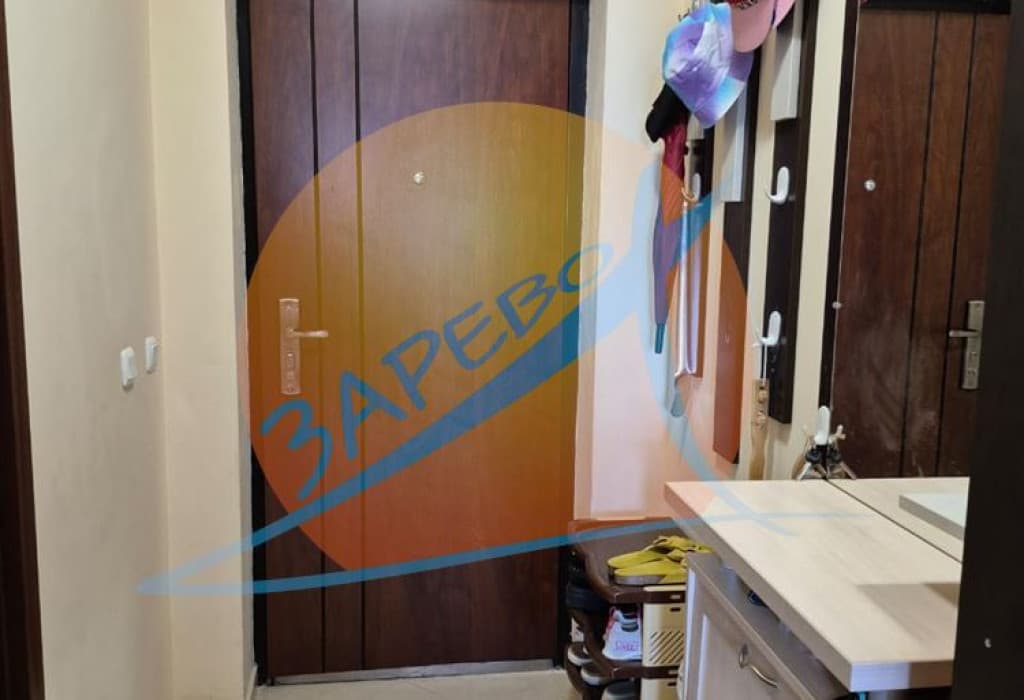 Слънчев бряг, обзаведен двустаен с гледка към басейн, Каскадас 2 (Cascadas 2), бърза сделка!