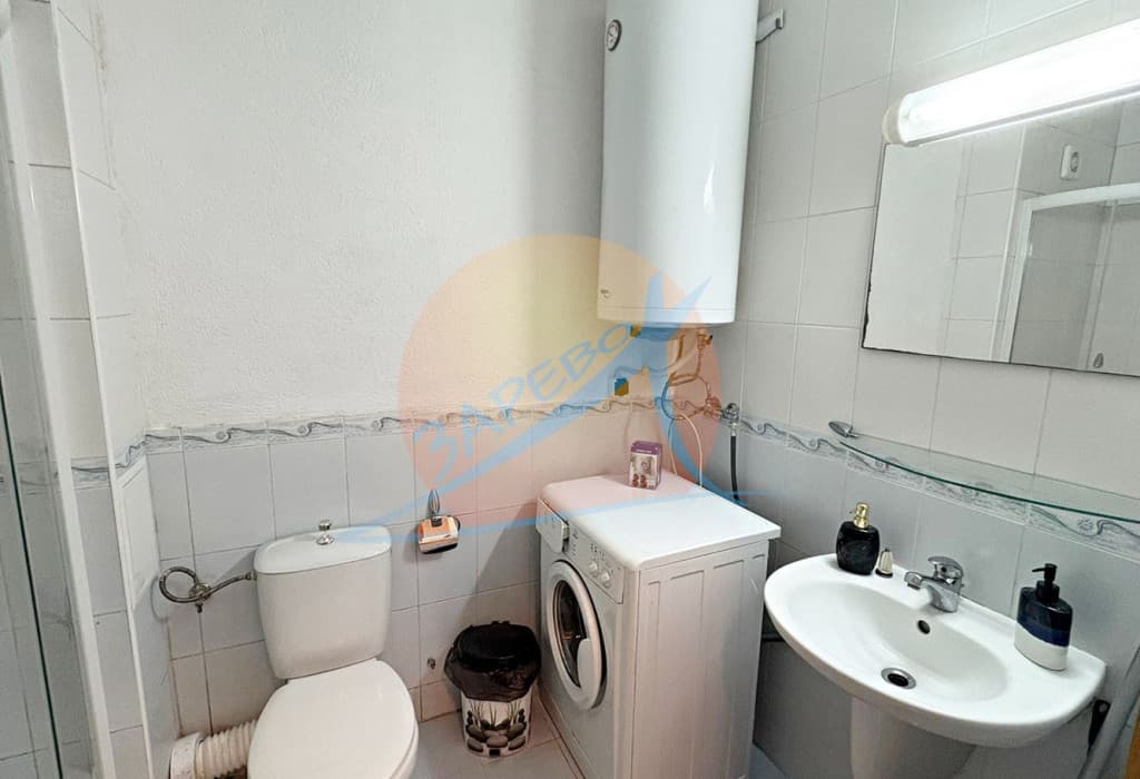 Слънчев бряг, двустаен обзаведен с гледка басейн, Акт 16, битов ток, комплекс Sun Flower (Сън Флаур)