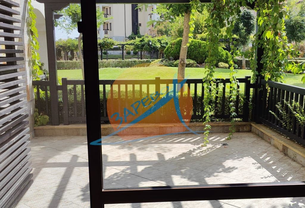 Лозенец, Оазис Бийч Клуб, първа линия, гледка море! Стилно обзаведено студио на партер, с голяма веранда 