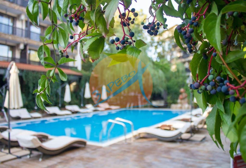 Приморско, нов апартамент на партер с двор, до ключ, Грийн Парадайс  IV (Green Paradise IV) 