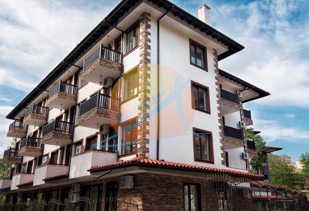 Приморско, нов апартамент на партер с двор, до ключ, Грийн Парадайс  IV (Green Paradise IV) 