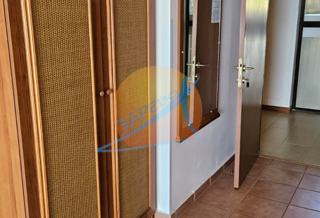 Свети Влас, първа линия, директна гледка море, просторен обзаведен двустаен, Тива дел мар/Цезар Палас