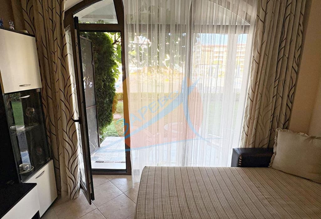 Слънчев бряг, обзаведен двустаен на партер в Роял Сън (Royal Sun)