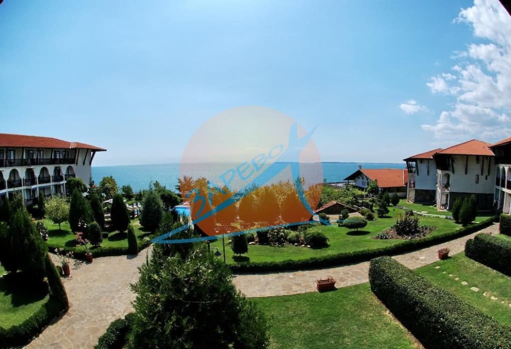 Манастира II (Monastery II), Диневи груп, Свети Влас