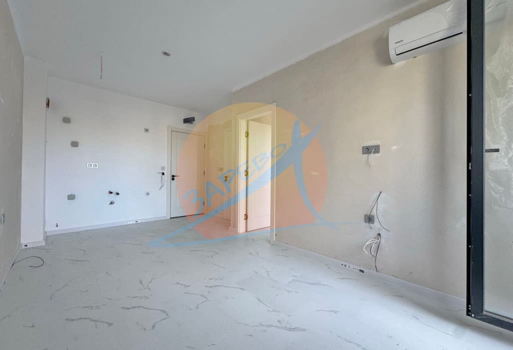 Слънчев бряг, двустаен, необзаведен апартамент, луксозен комплекс Sweet homes 8 / Суит Хоумс 8 