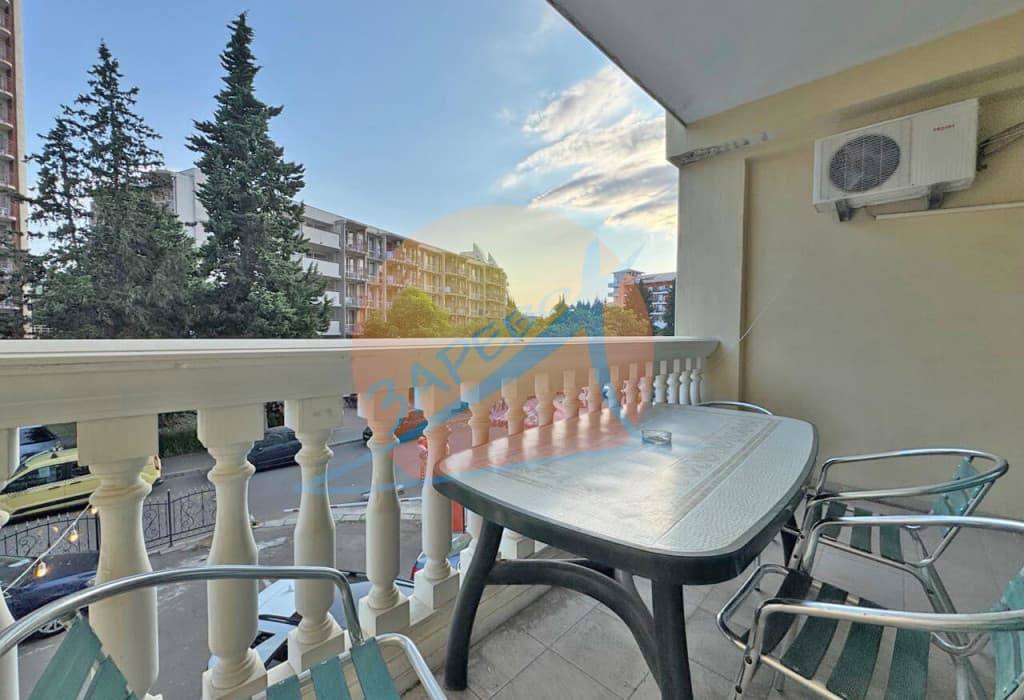 Слънчев бряг, обзаведено студио, 50 метра от плажа, целогодишен комплекс, ниска такса, Планета (Planeta)