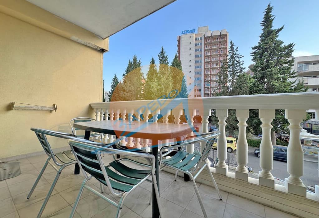 Слънчев бряг, обзаведено студио, 50 метра от плажа, целогодишен комплекс, ниска такса, Планета (Planeta)