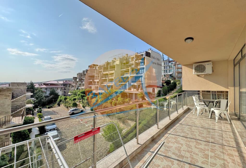 Диневи Ризорт, Свети влас, обзаведен двустаен с гледка море, Долче Вита 2 (Dolce Vita 2)