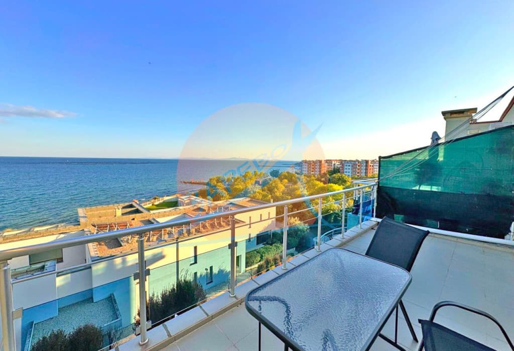  Равда, първа линия море, обзаведен тристаен с гледка море, Оазис (Oazis)