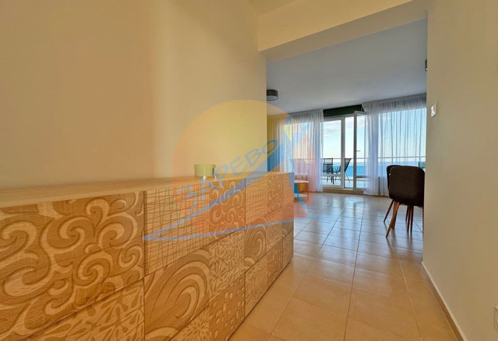  Равда, първа линия море, обзаведен тристаен с гледка море, Оазис (Oazis)