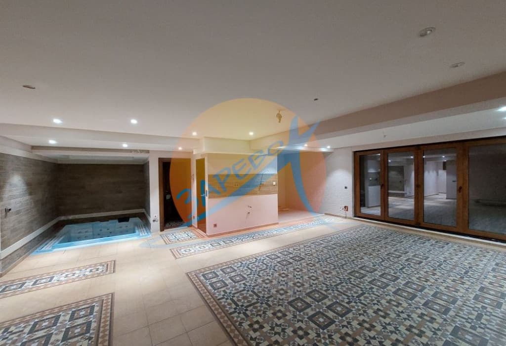 Поморие, триетажна къща лукс с басейн, камина, паркомeстa, гледка море, Виктория Роял Гарден (Victoria Royal Garden)