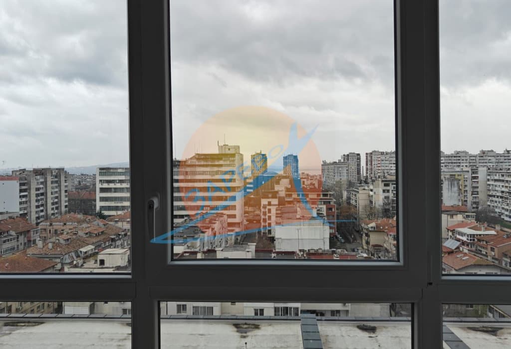 Бургас, център, двустаен апартамент, луксозна сграда на бул.Демокрация, CHANTRER Residence, Акт 16!