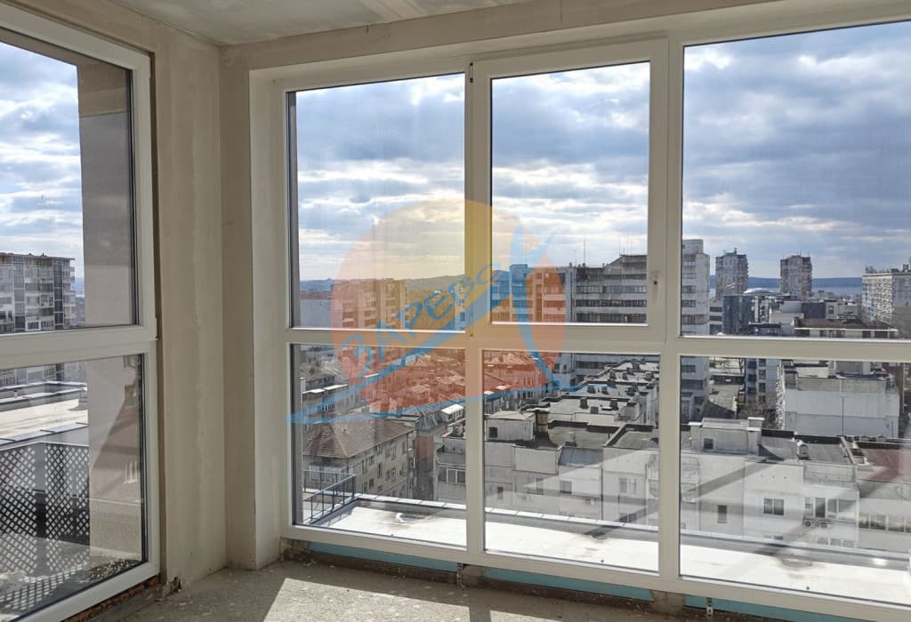 Бургас, център, двустаен апартамент, луксозна сграда на бул.Демокрация, CHANTRER Residence, Акт 16!