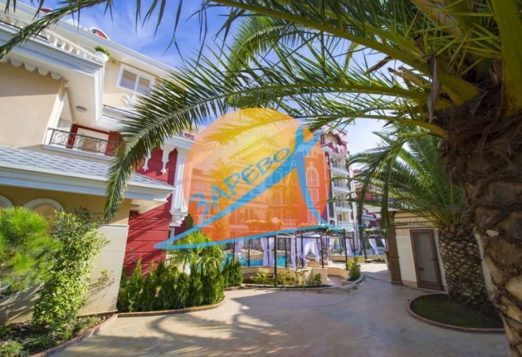 Слънчев бряг, просторен тристаен обзаведен с гледка басейн, Месембрия Резорт (Messembria Resort)