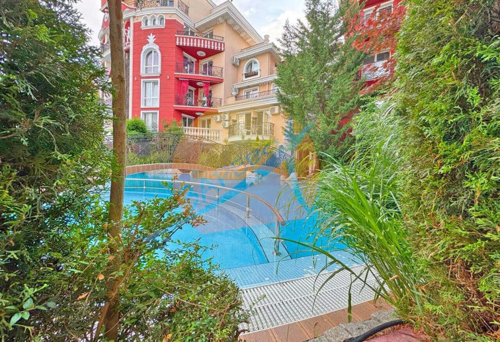 Слънчев бряг, просторен тристаен обзаведен с гледка басейн, Месембрия Резорт (Messembria Resort)