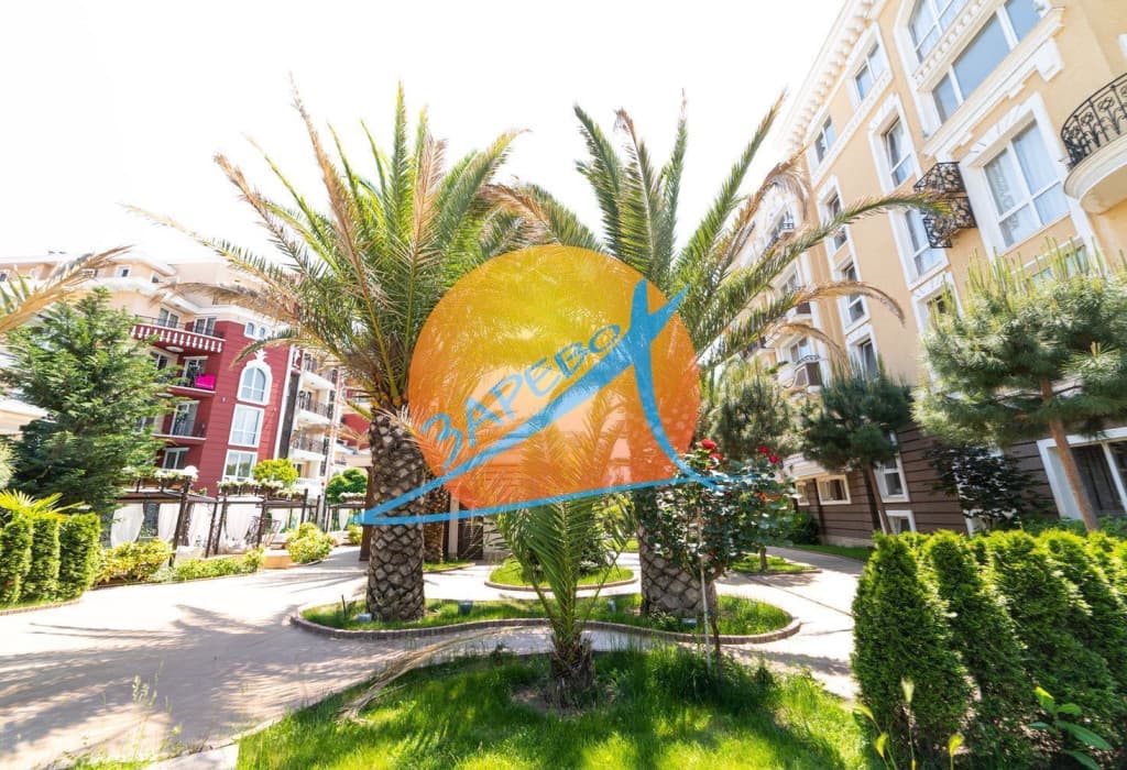 Слънчев бряг, просторен тристаен обзаведен с гледка басейн, Месембрия Резорт (Messembria Resort)