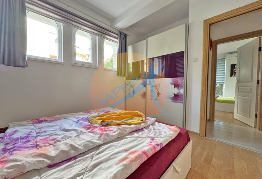 Слънчев бряг, просторен тристаен обзаведен с гледка басейн, Месембрия Резорт (Messembria Resort)