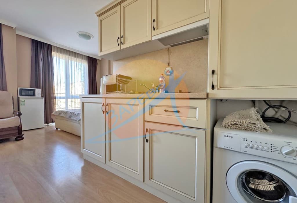 Слънчев бряг, просторно обзаведено студио, Афродита Палас (Aphrodite Palace)