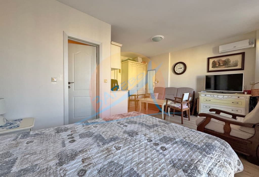 Слънчев бряг, просторно обзаведено студио, Афродита Палас (Aphrodite Palace)