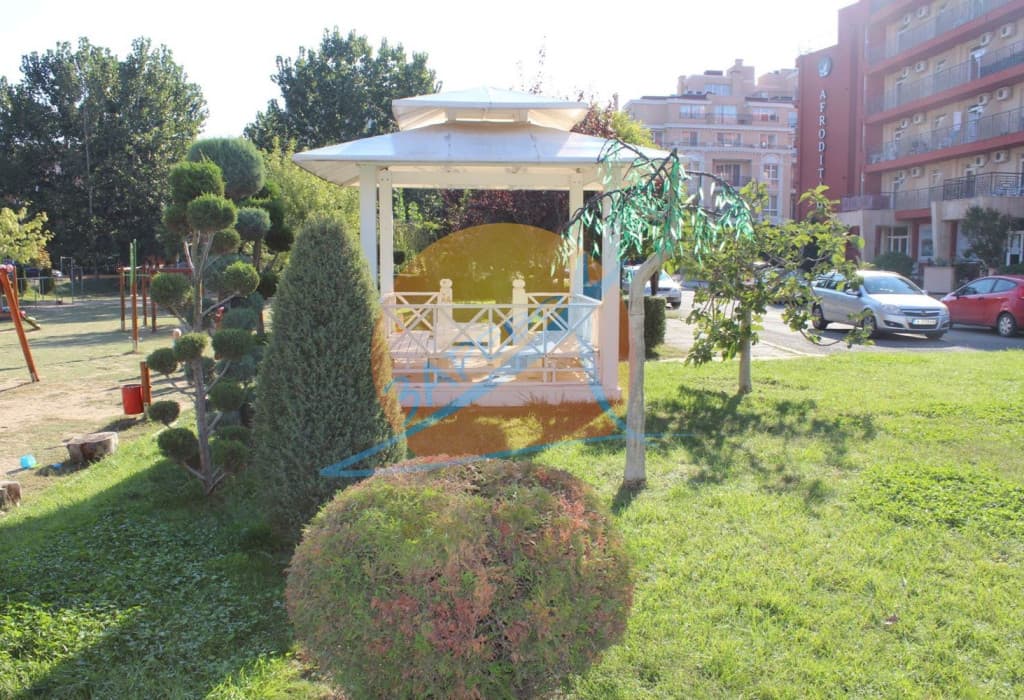 Слънчев бряг, обзаведен нов двустаен мезонет с гледка басейн, Емилия Романа Парк (Emilia Romana Park)