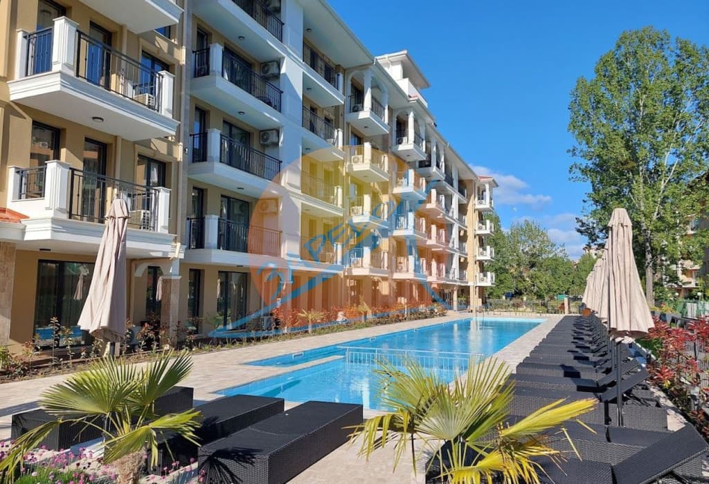 Слънчев бряг, обзаведен нов двустаен мезонет с гледка басейн, Емилия Романа Парк (Emilia Romana Park)